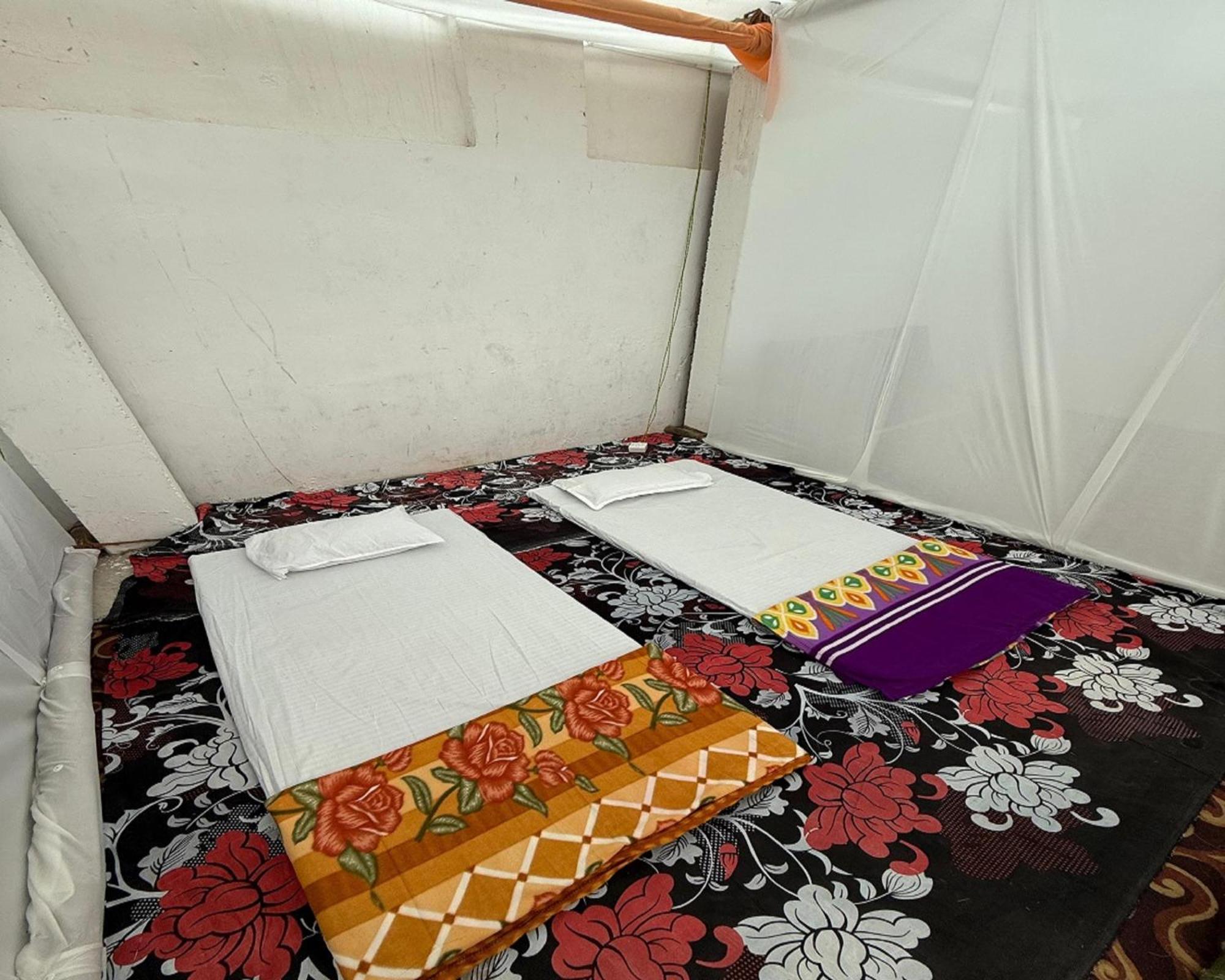 Arail Tent City Kumbh Cottage Mahakumbh -Near Arail Ghat And Naini Station Allāhābād Junction Dış mekan fotoğraf